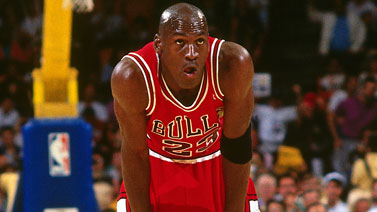 沪媒：莱昂纳多很可能因伤缺战柔佛，加布里埃尔也大概率缺席