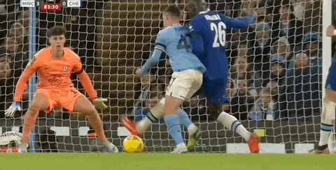 邮报：纽卡正努力与莱比锡就谢什科达成协议，球员愿意加盟